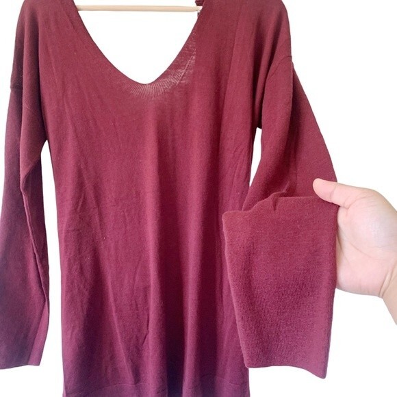 NWT Revolve Vimmia Burgundy Shavasana Twist V-neck Open Back Sweater Size L - Picture 11 of 12